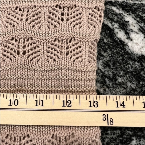 Freshman, Urban Outfitters Beige Crochet Style Cup Sleeves Dress with Ruffles - Picture 13 of 16